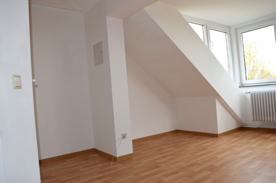 Kleines Studentenappartment mit Bad